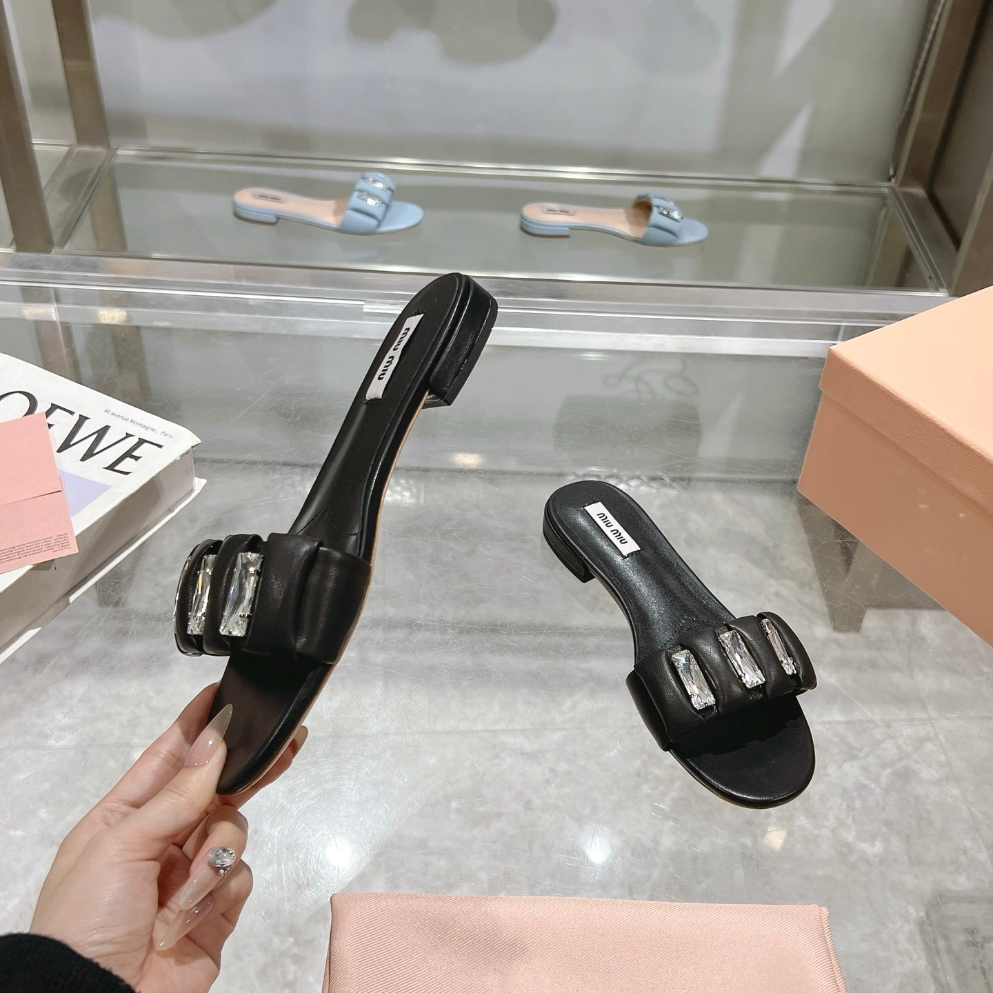 Miu 25C Slippers Black Leather 235286