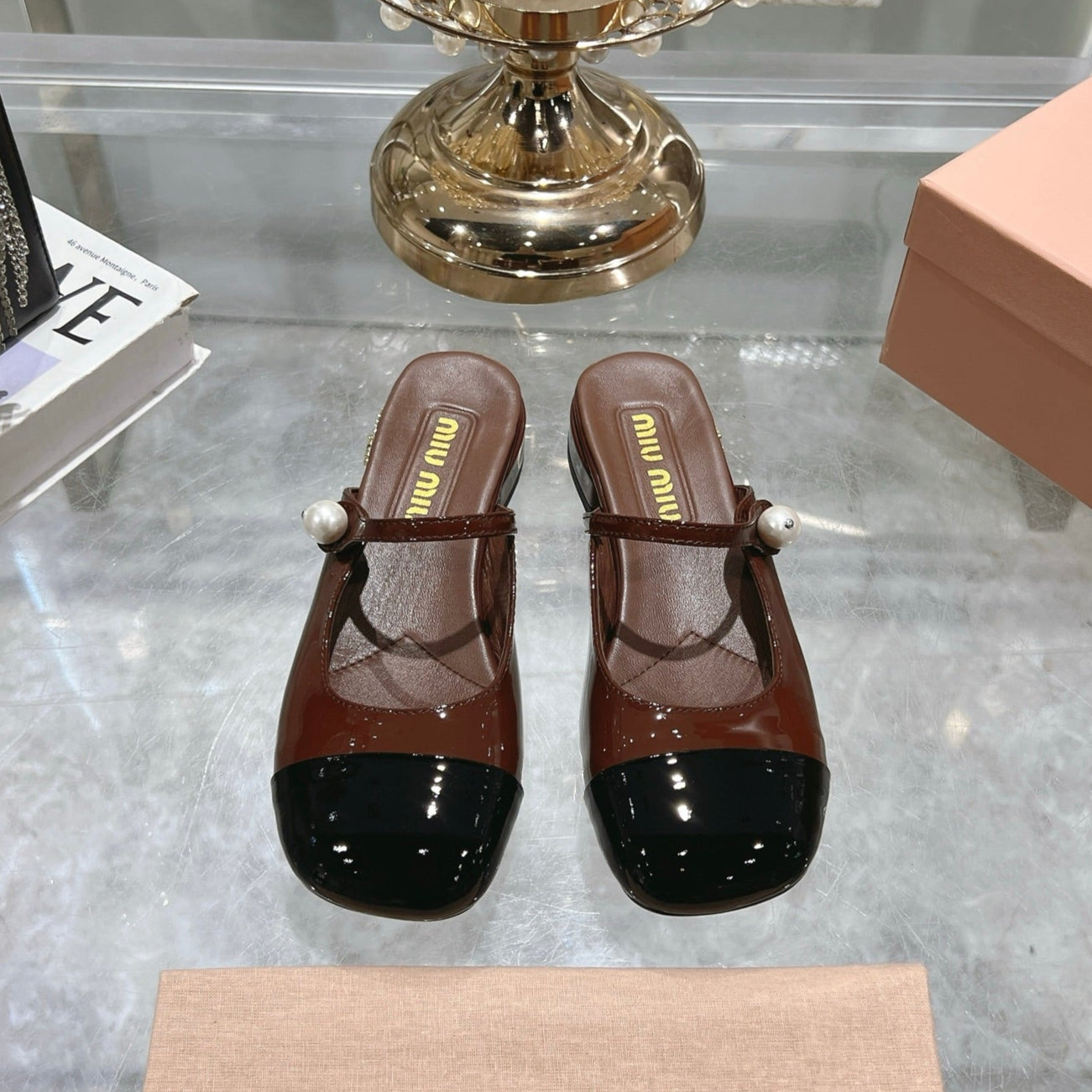 Miu 25C Flat Mule Gingerbread Brown Patent Leather 235305