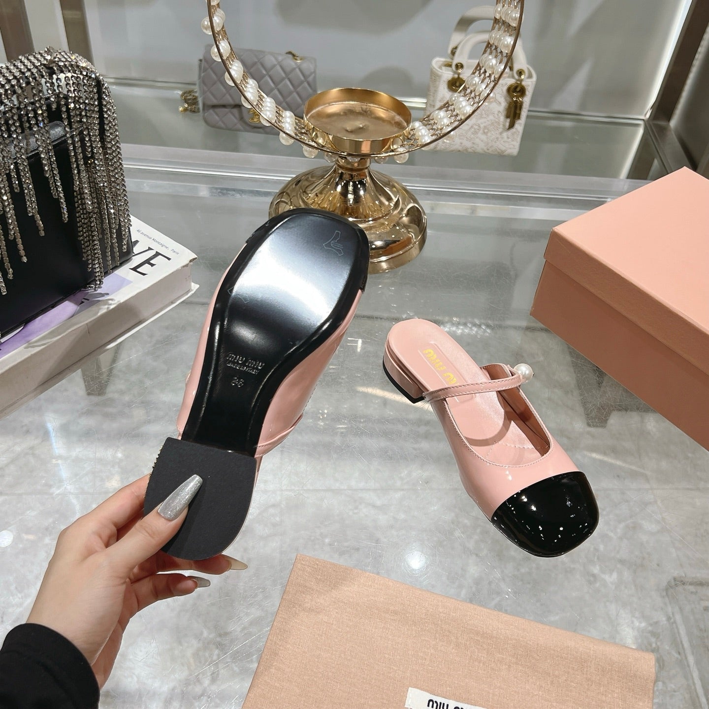 Miu 25C Flat Mule Pink Pastel Patent Leather 235309