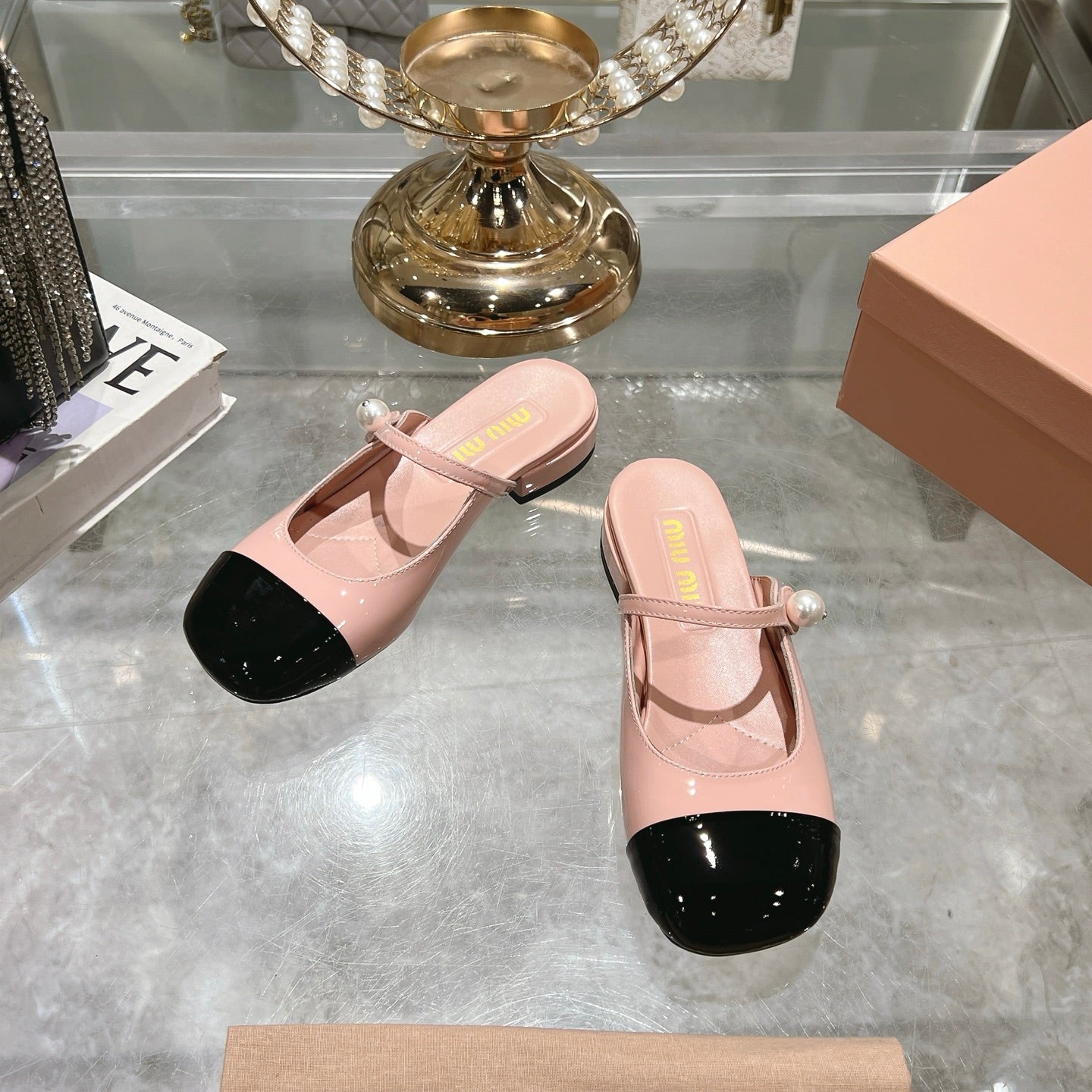 Miu 25C Flat Mule Pink Pastel Patent Leather 235309