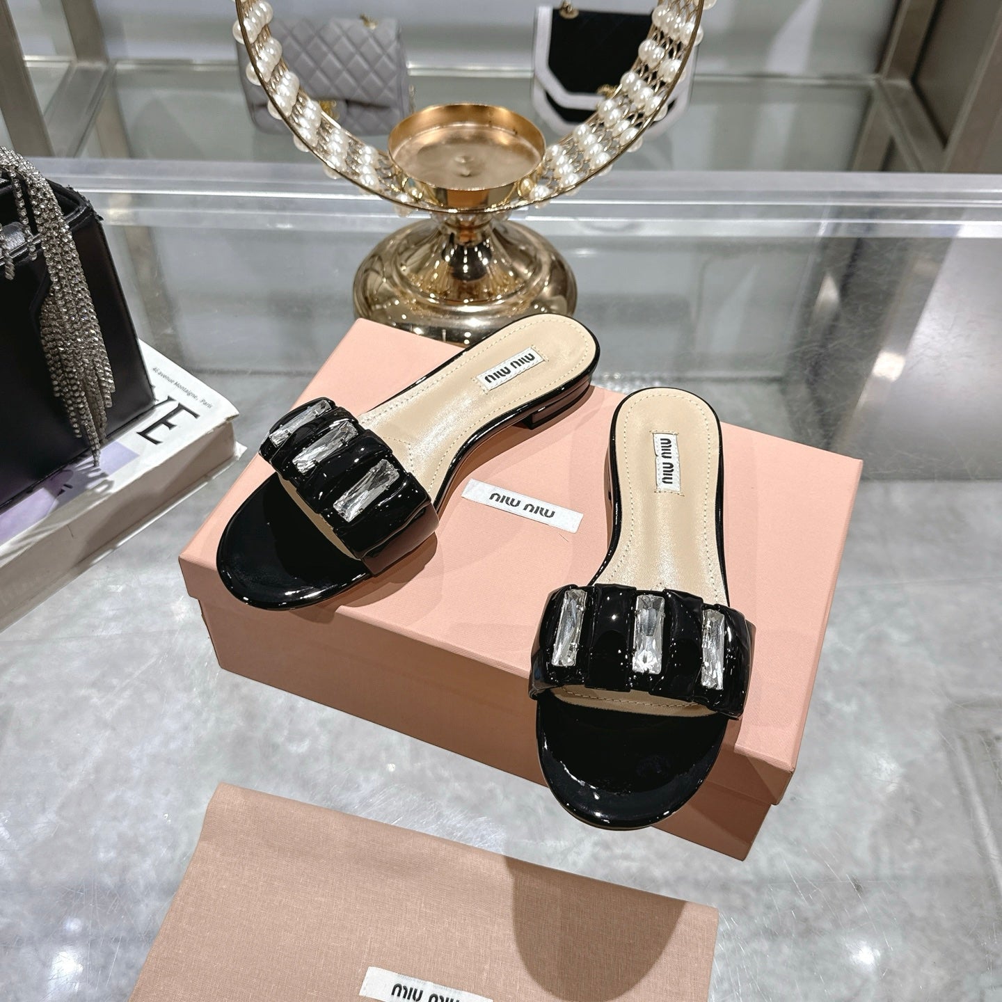 Miu 25C Slippers Black Patent Leather 235322