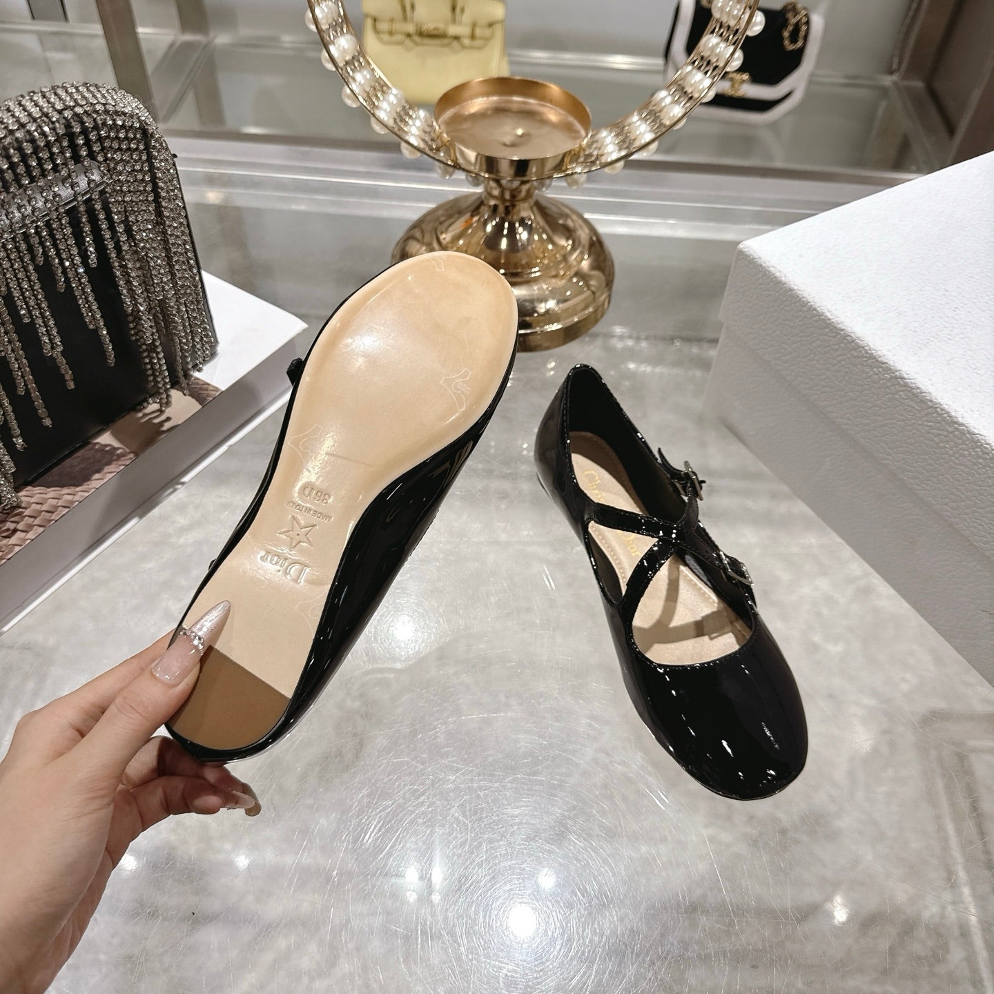 CD 26 Ballet Flats Black Patent Leather 592213