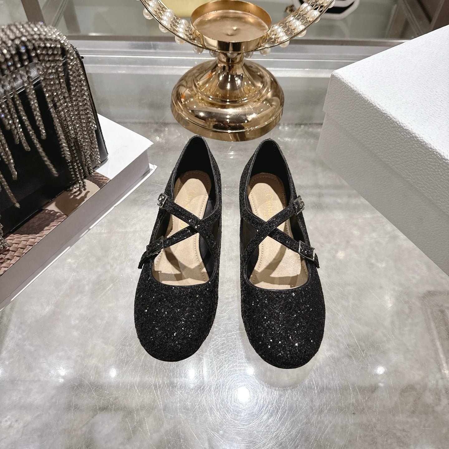 CC 26 Ballet Flats Black Leather With Sequins 592215