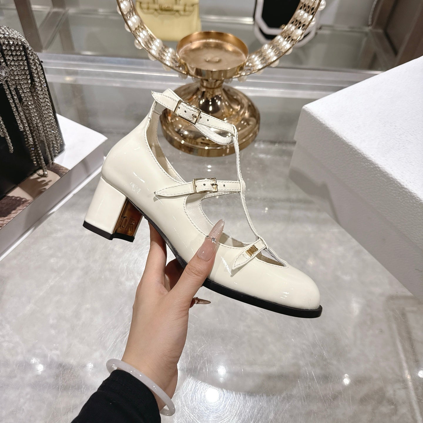 CD 26 Heel Mary Jane 40 Ivory Patent Leather 592224