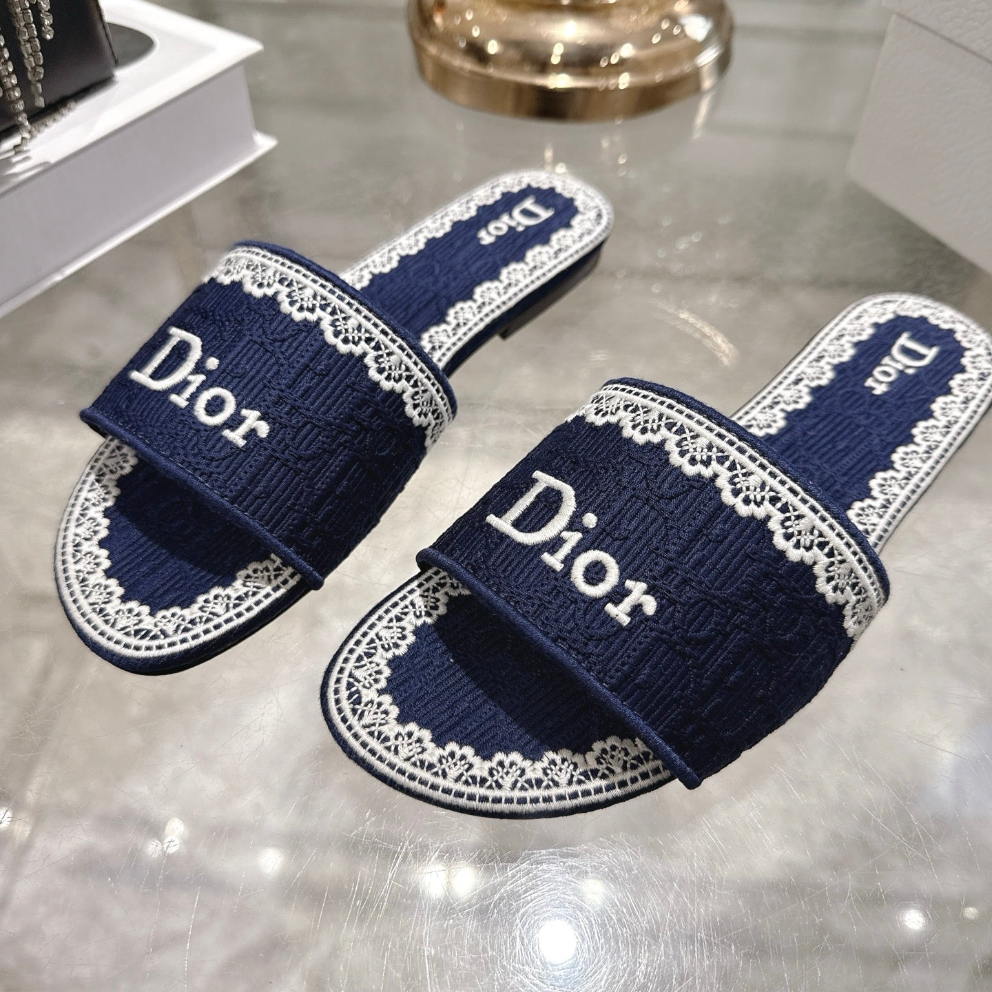 CC 26 Embroidered Sandals Blue White Canvas 592244