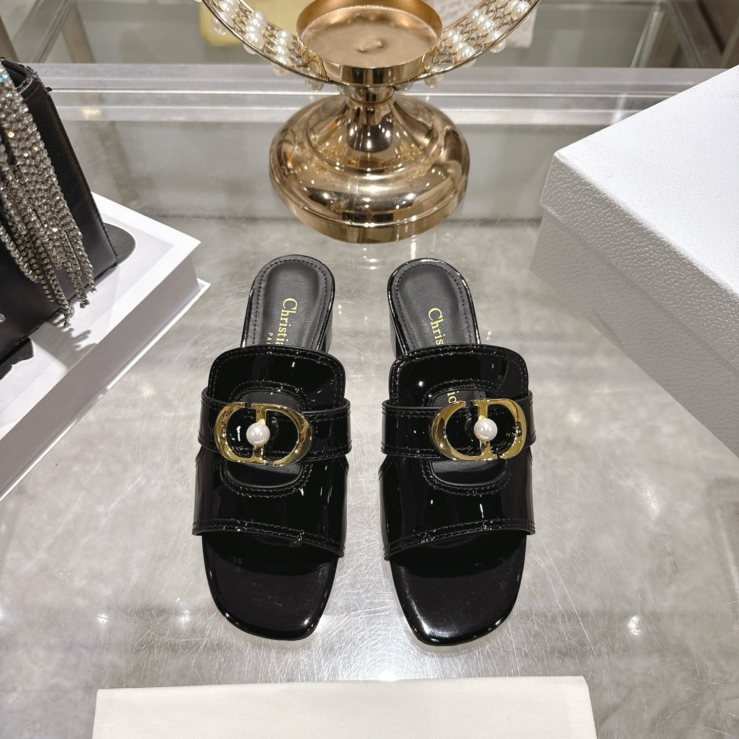 CD 26 Chunky Heel Sandals 35mm Black Patent Leather 592270