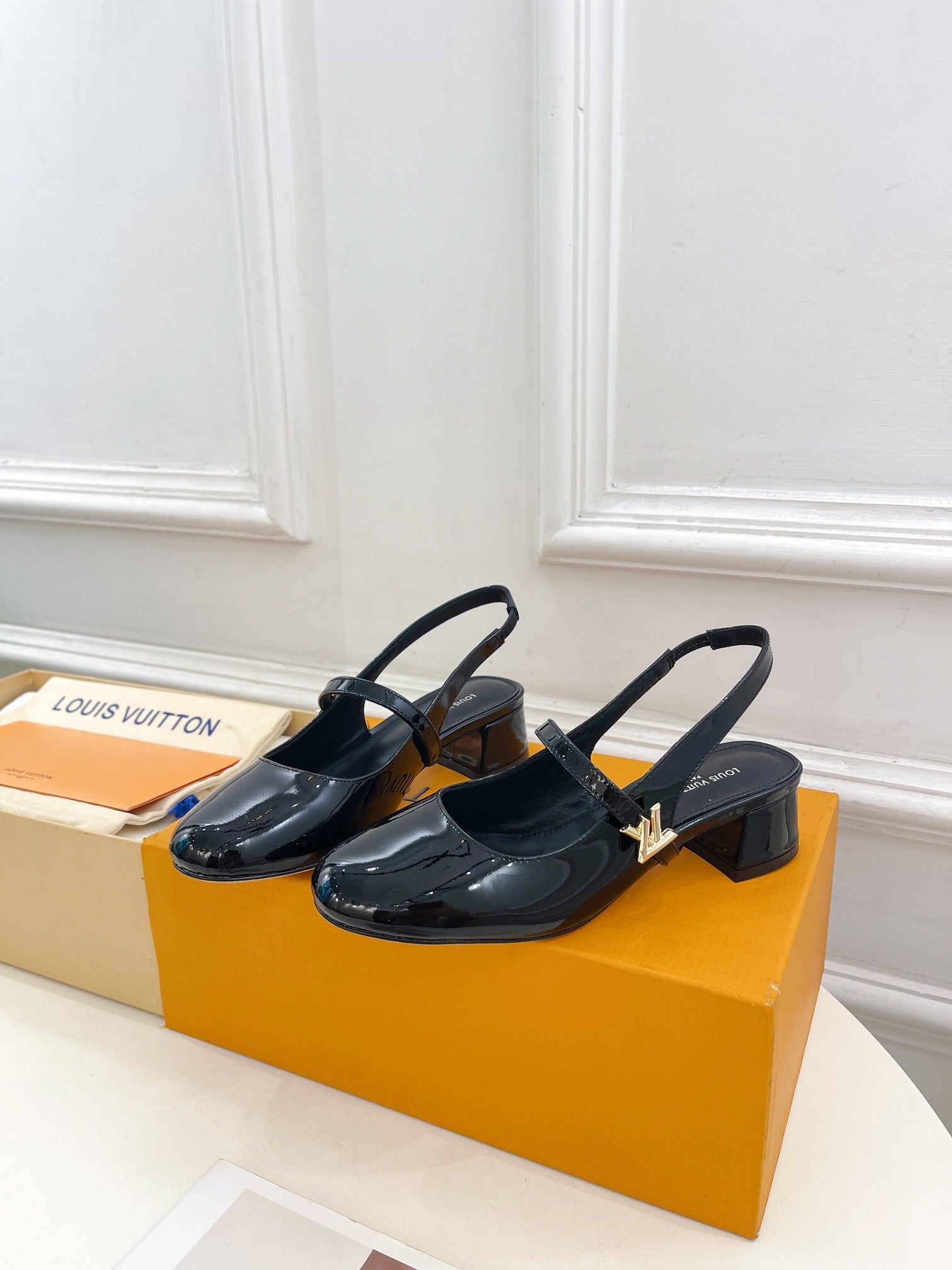 LV Romy Slingback Pump 35mm Glossy Black Lambskin