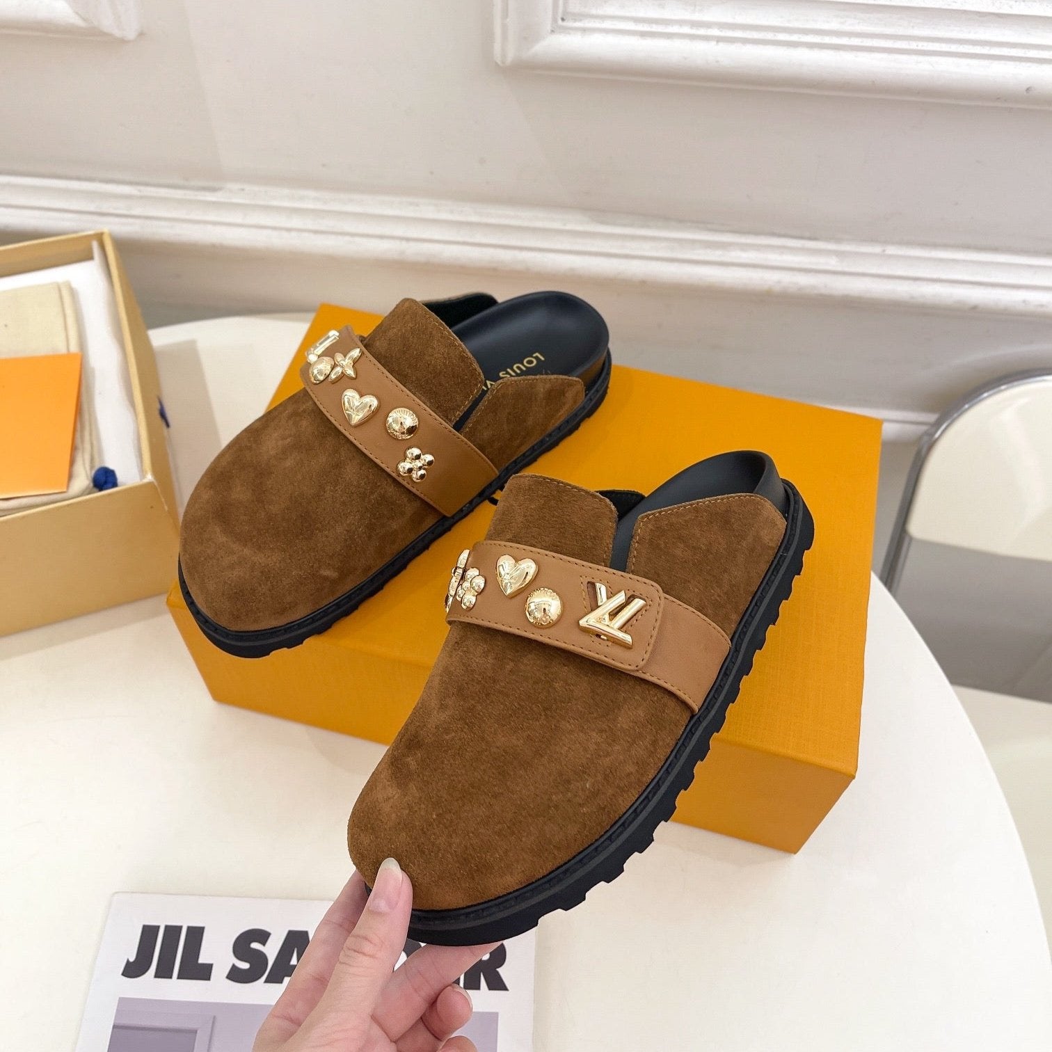 LV Cosy Flat Comfort Clog Brown Suede