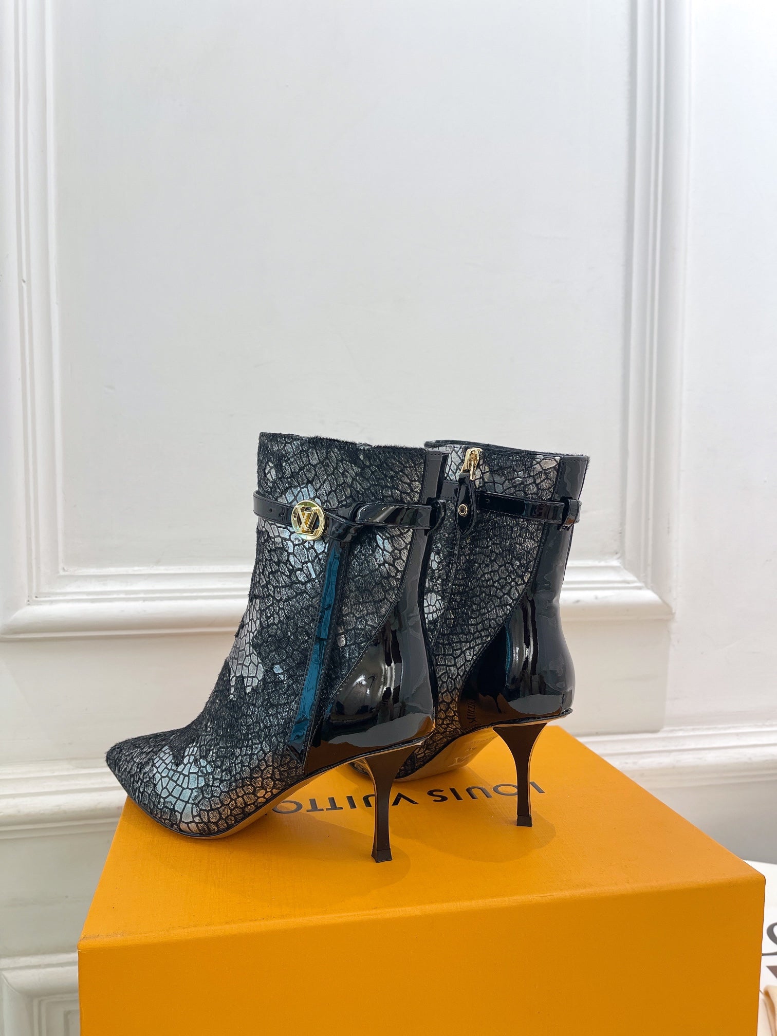 LV Stellar Ankle Boot 70mm White Mix Black Calfskin