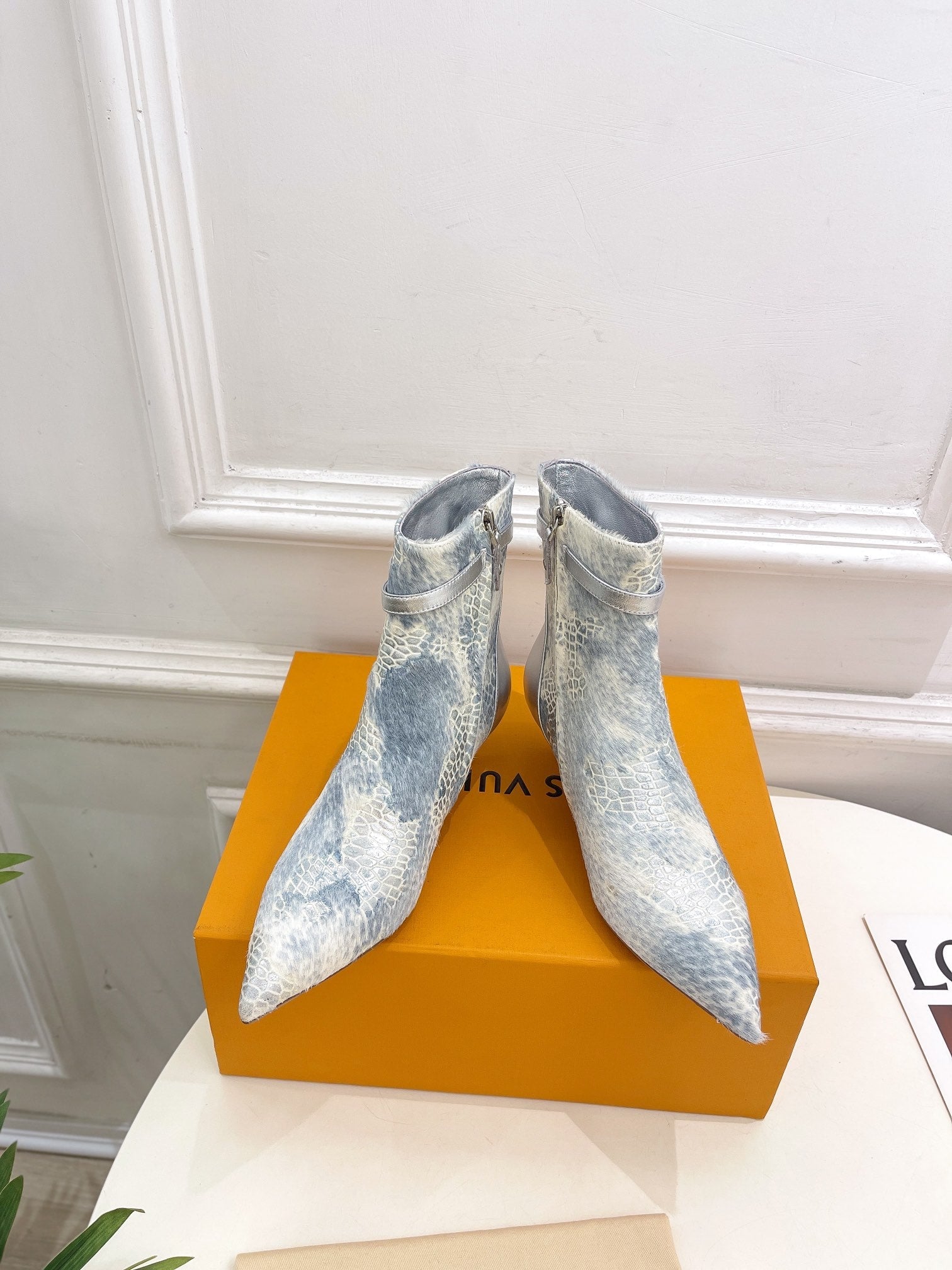 LV Stellar Ankle Boot 40mm White Mix Blue Calfskin