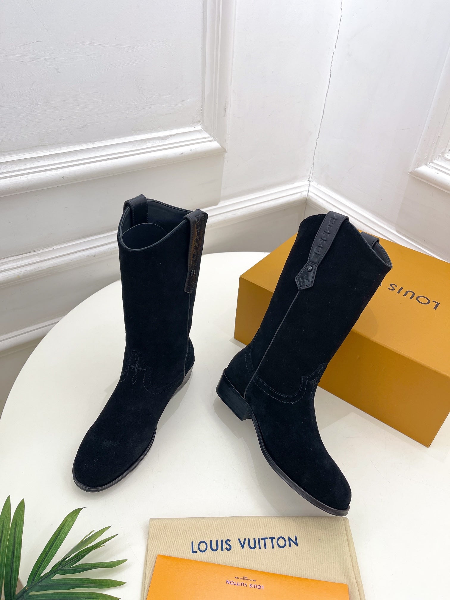 LV Rider Boot 30mm Black Suede