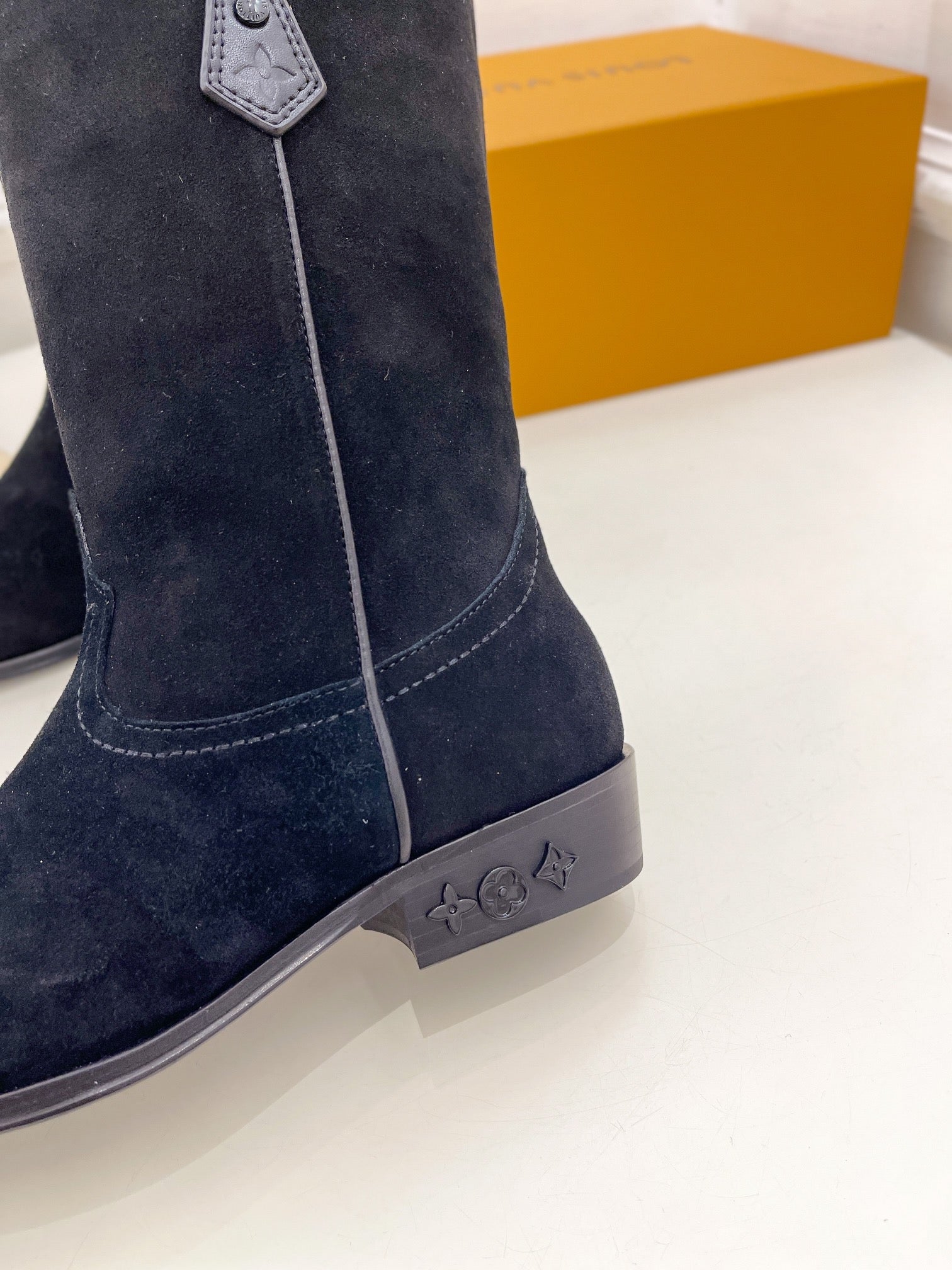 LV Rider Boot 30mm Black Suede