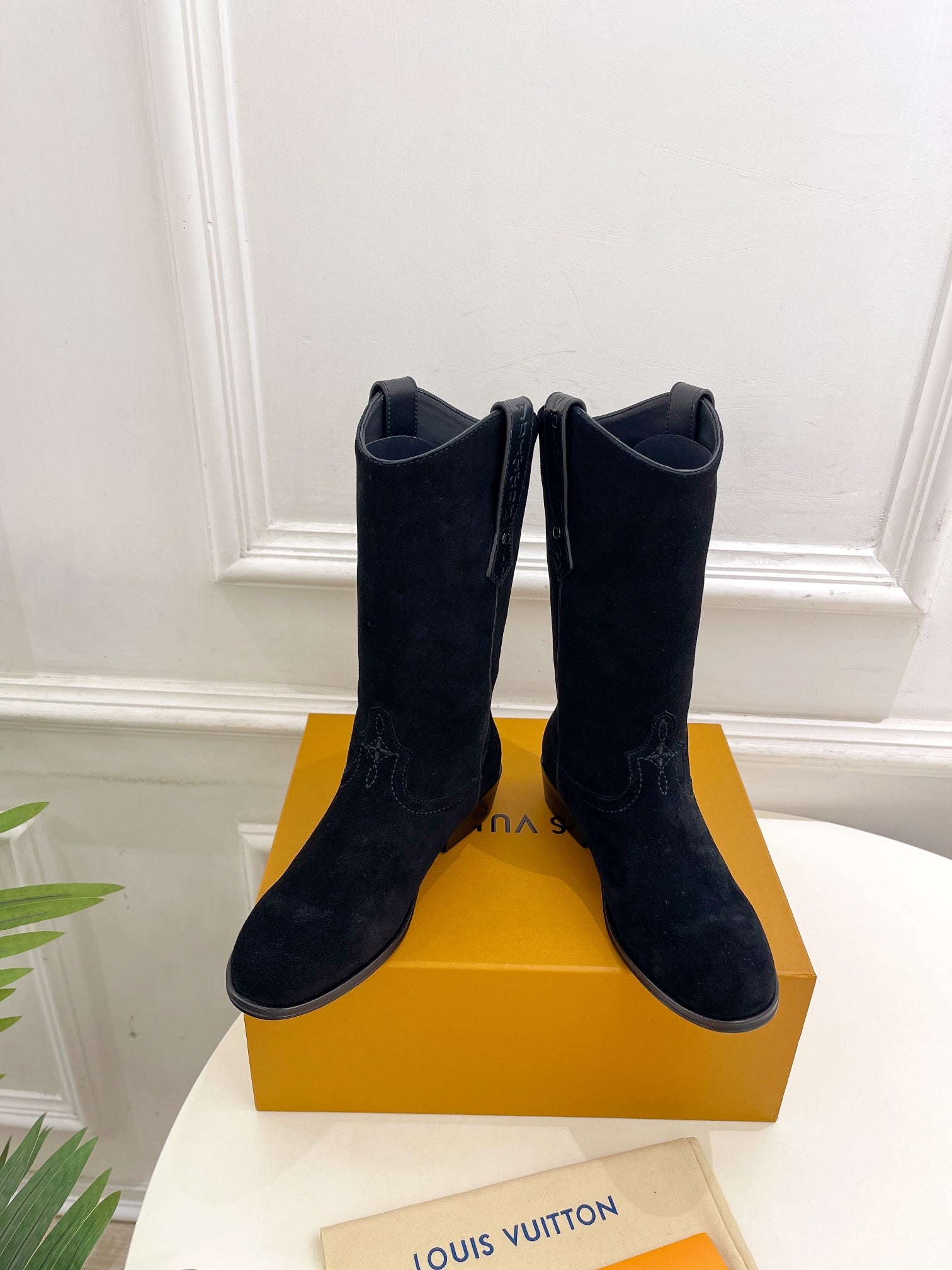 LV Rider Boot 30mm Black Suede