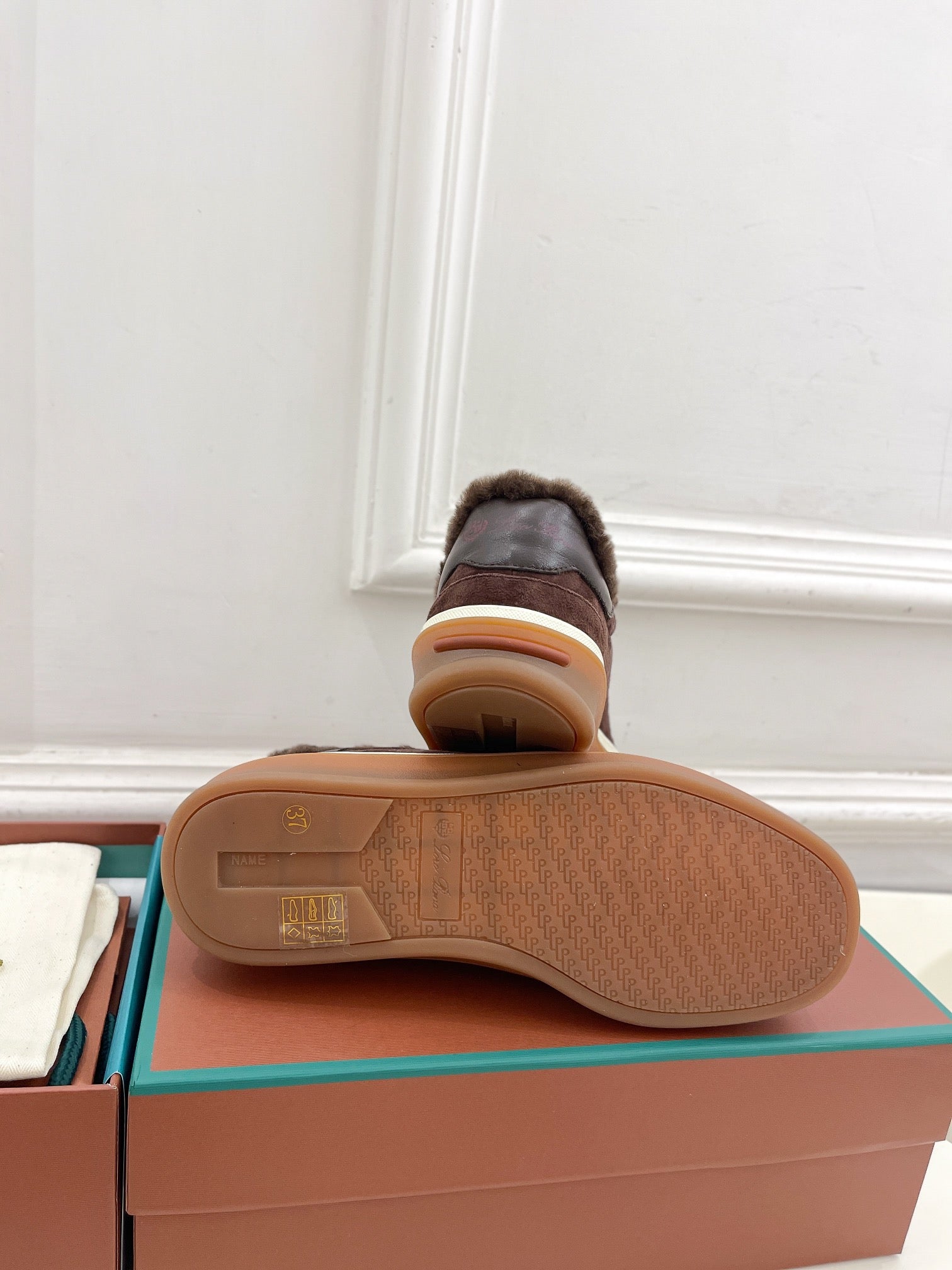 LP Tennis Walk Sneaker In Earth Brown Suede Lined With Wool Fleece 988266