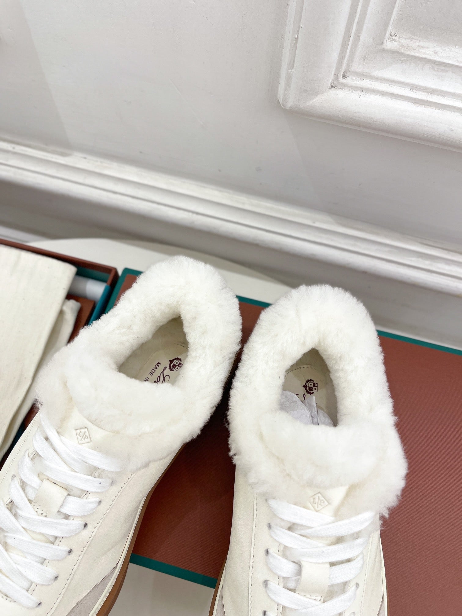 LP Tennis Walk Sneaker In White Grey Lambskin Lined With Wool Fleece 988264