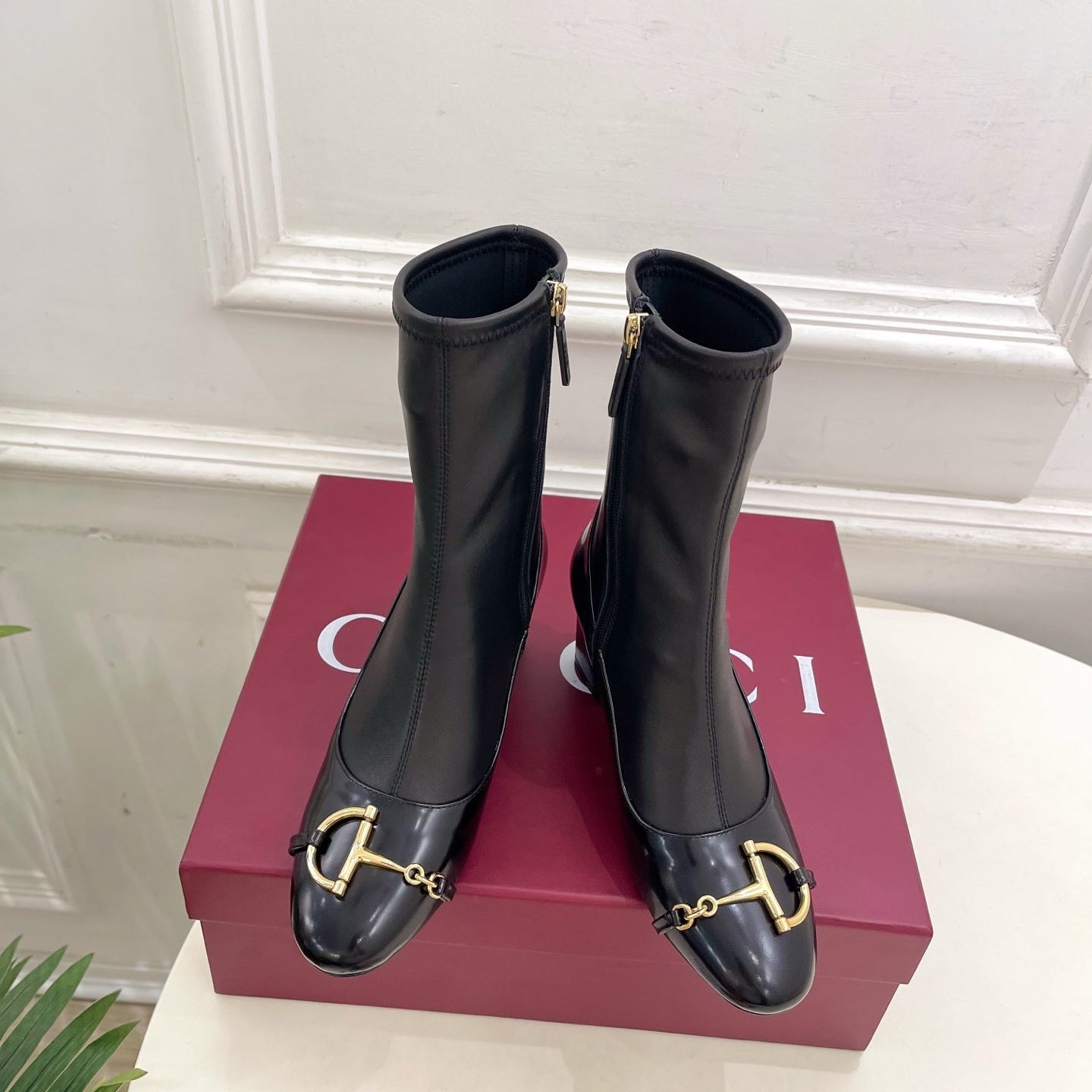 GG horsebit chunky heel ankle boots black calfskin 536057