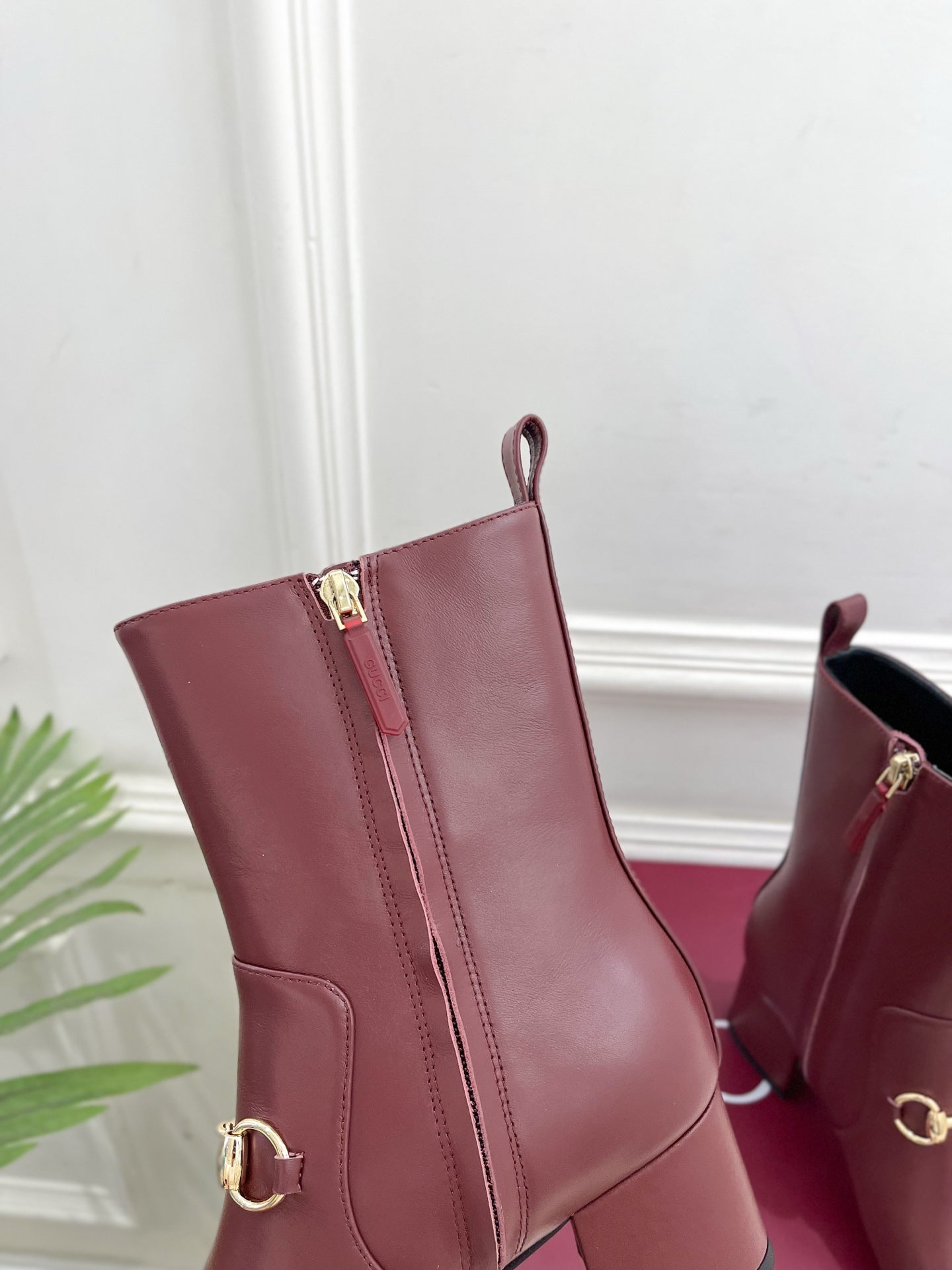 GG horsebit chunky heel ankle boots burrgundy calfskin 536060