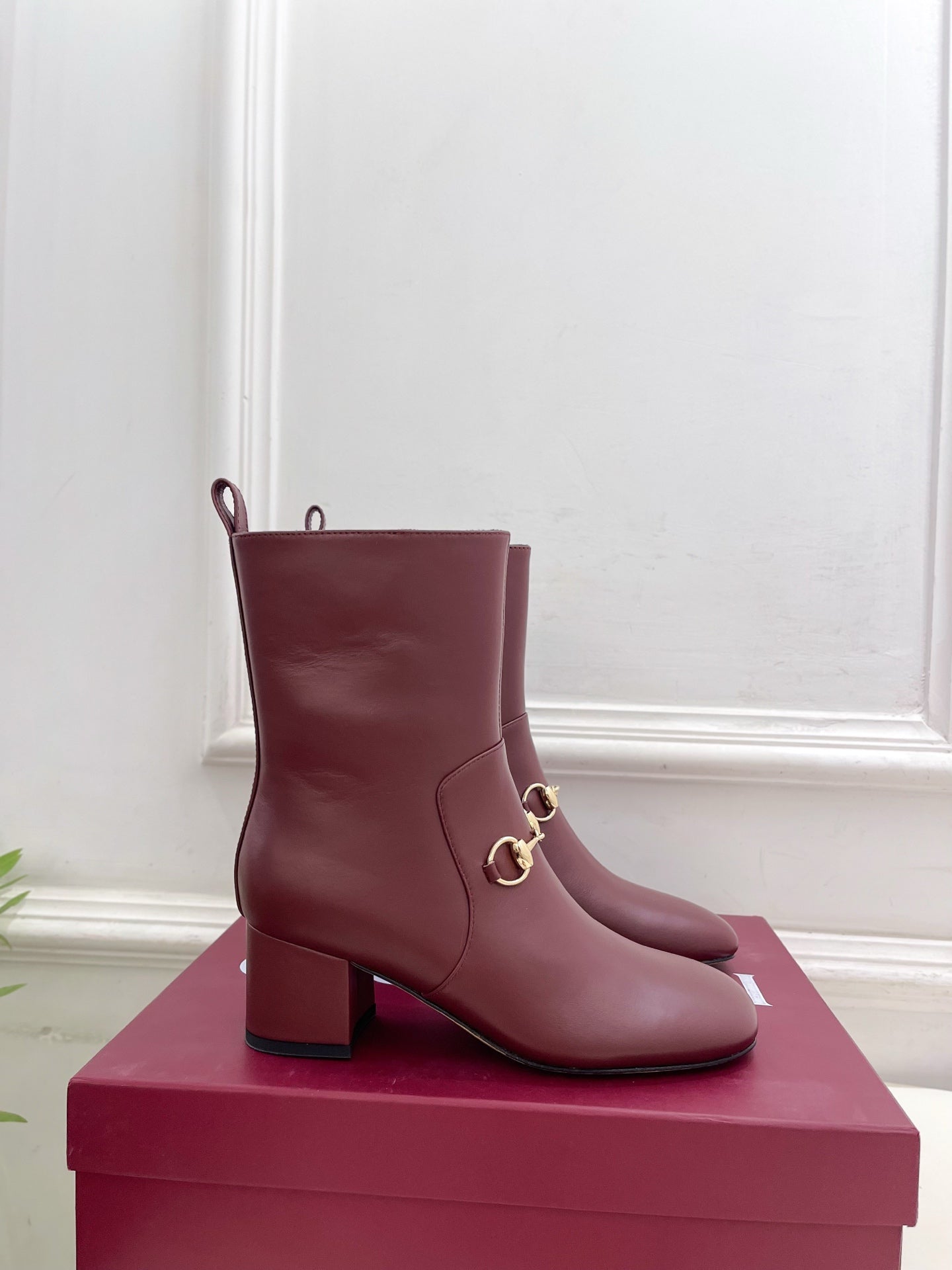 GG horsebit chunky heel ankle boots burrgundy calfskin 536060