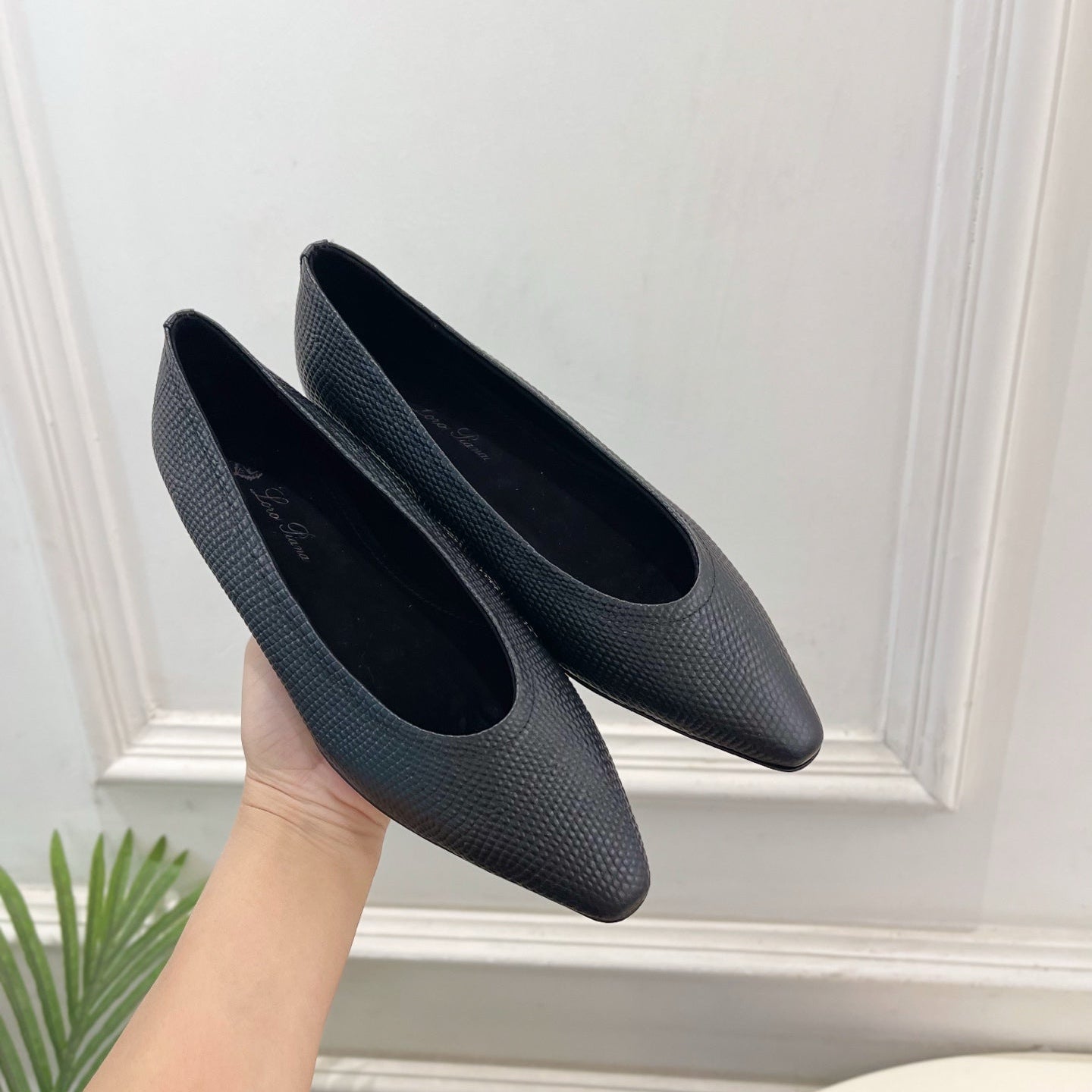 LP 26SS Ballet Flats Black Snakeskin 587579