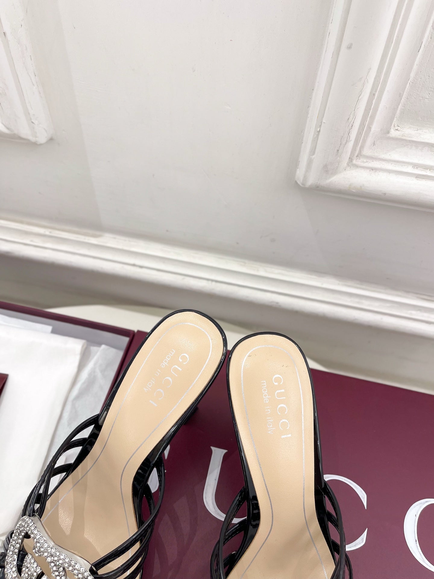 GG 26 High-Heeled Mules 85 Black Beige Patent Leather 587083