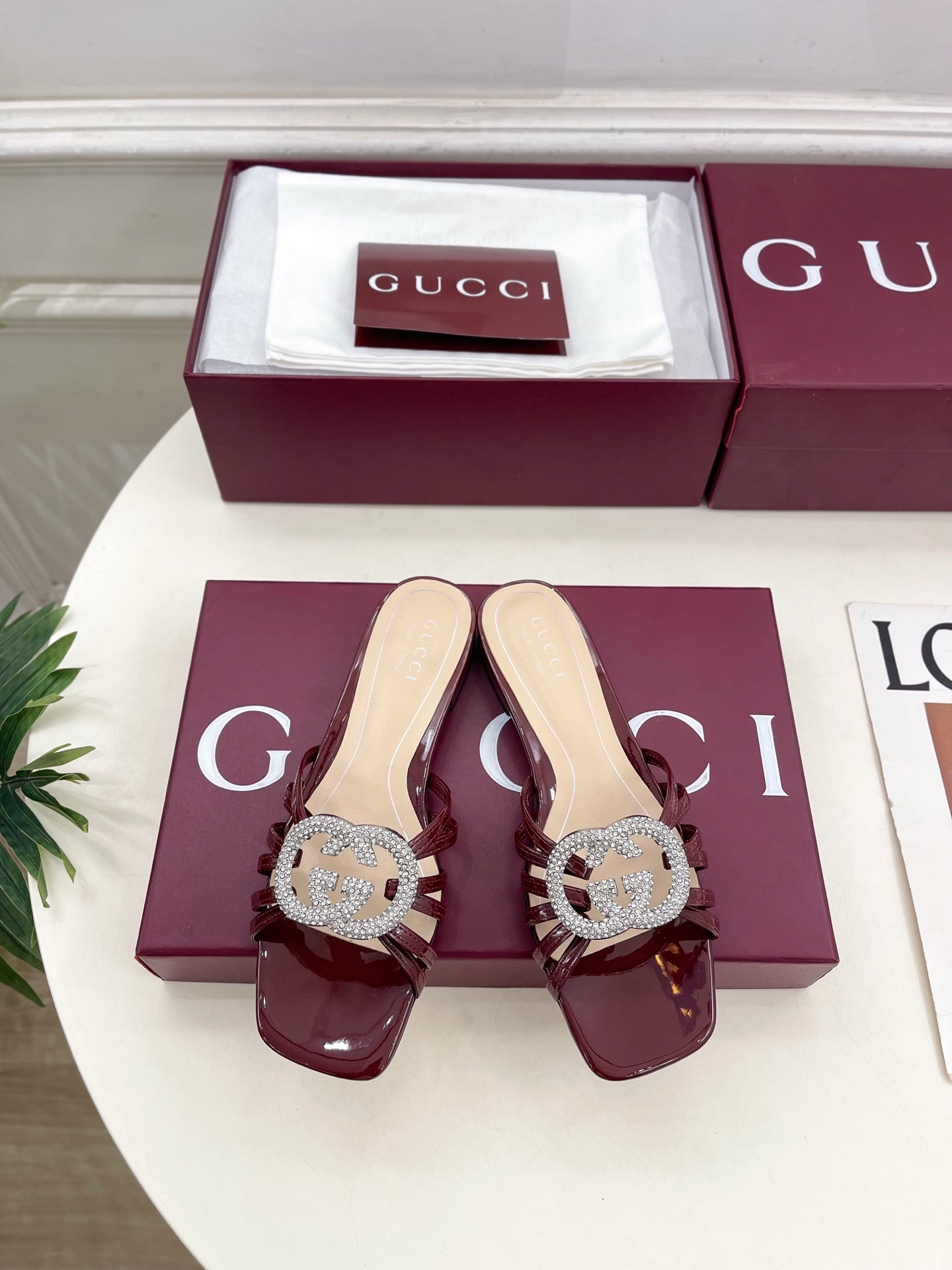 GG 26 Flat Sandals Dark Red Patent Leather 587090