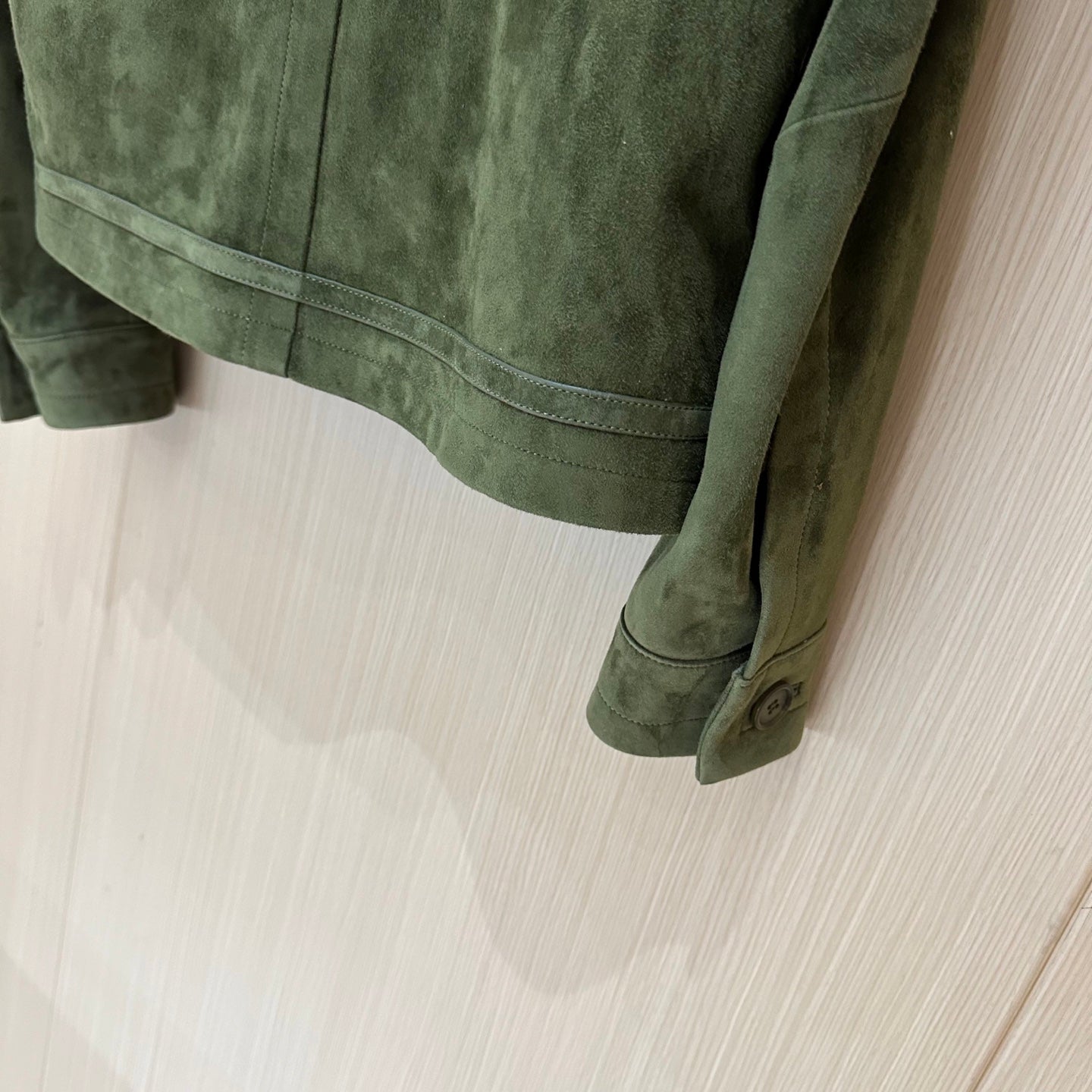 GG 25 Jacket Moss Green Suede 0014