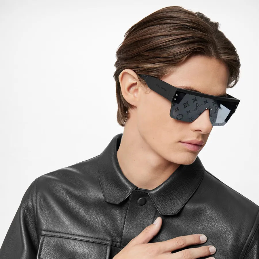 SQUARE SUNGLASS 581367 IN BROWN ACETATE MONOGRAM MASK ON LENS