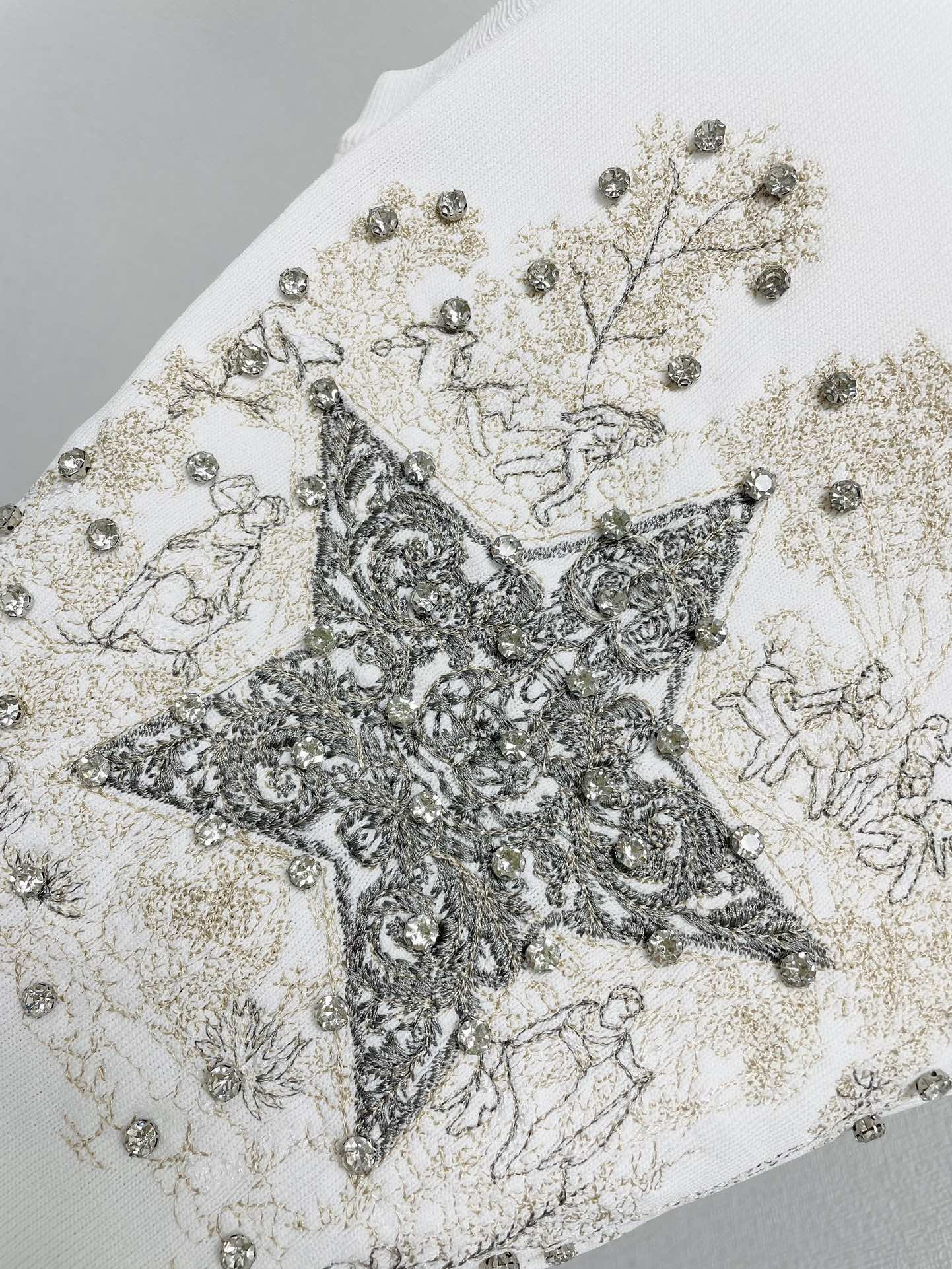 CD Star Embroidered Cropped Tank Top