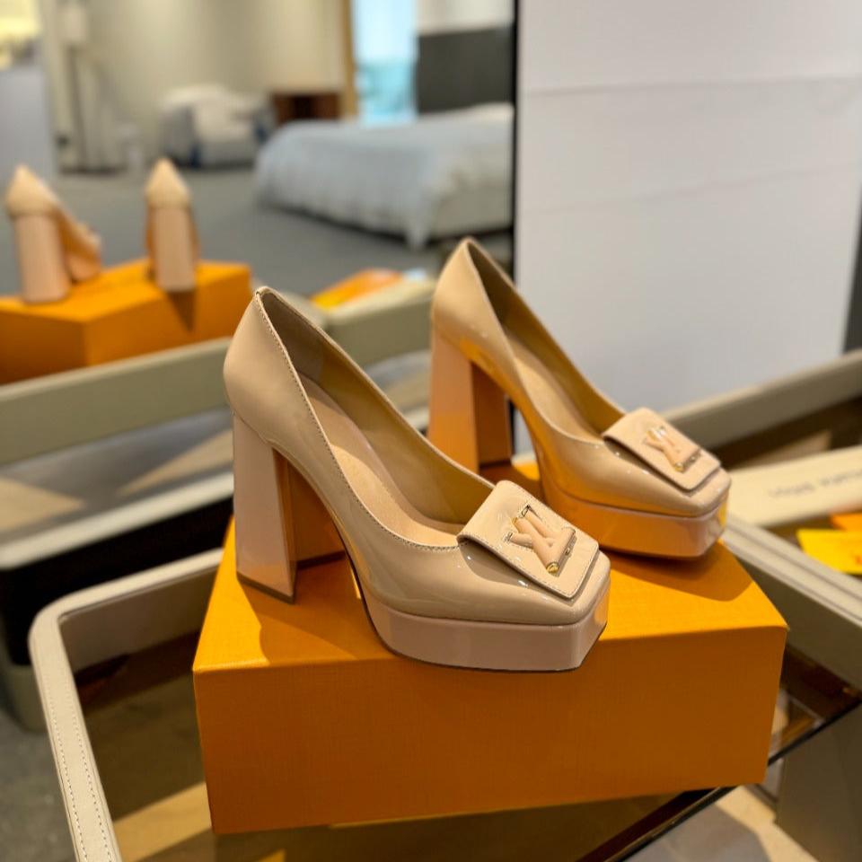 LV Shake Pump 120mm Beige Cowhide