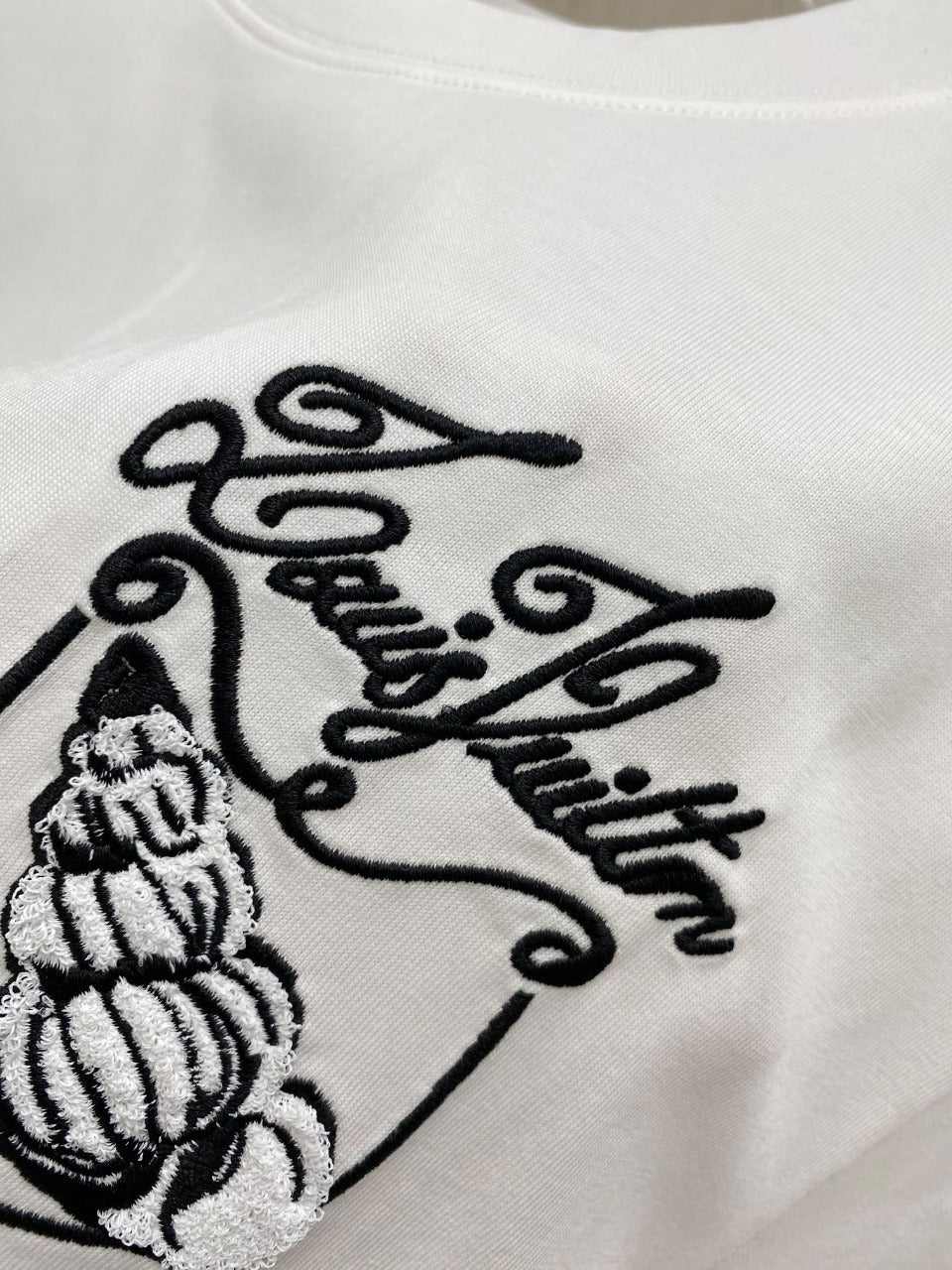 LV T-SHIRT IN WHITE COTTON 239615