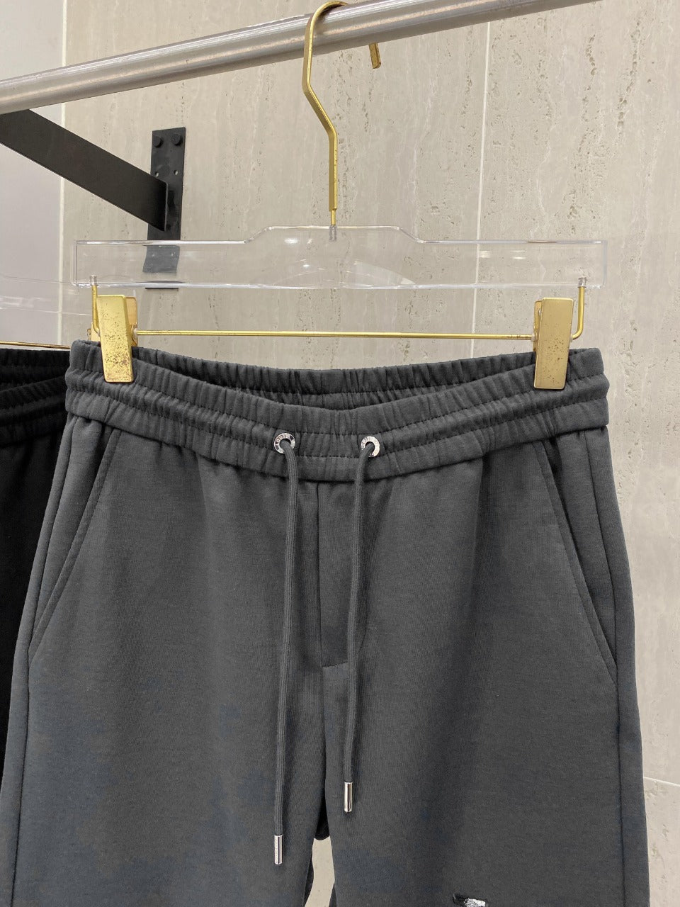 LV CASUAL SHORTS DARK GRAY COTTON STRETCH FABRIC 239610