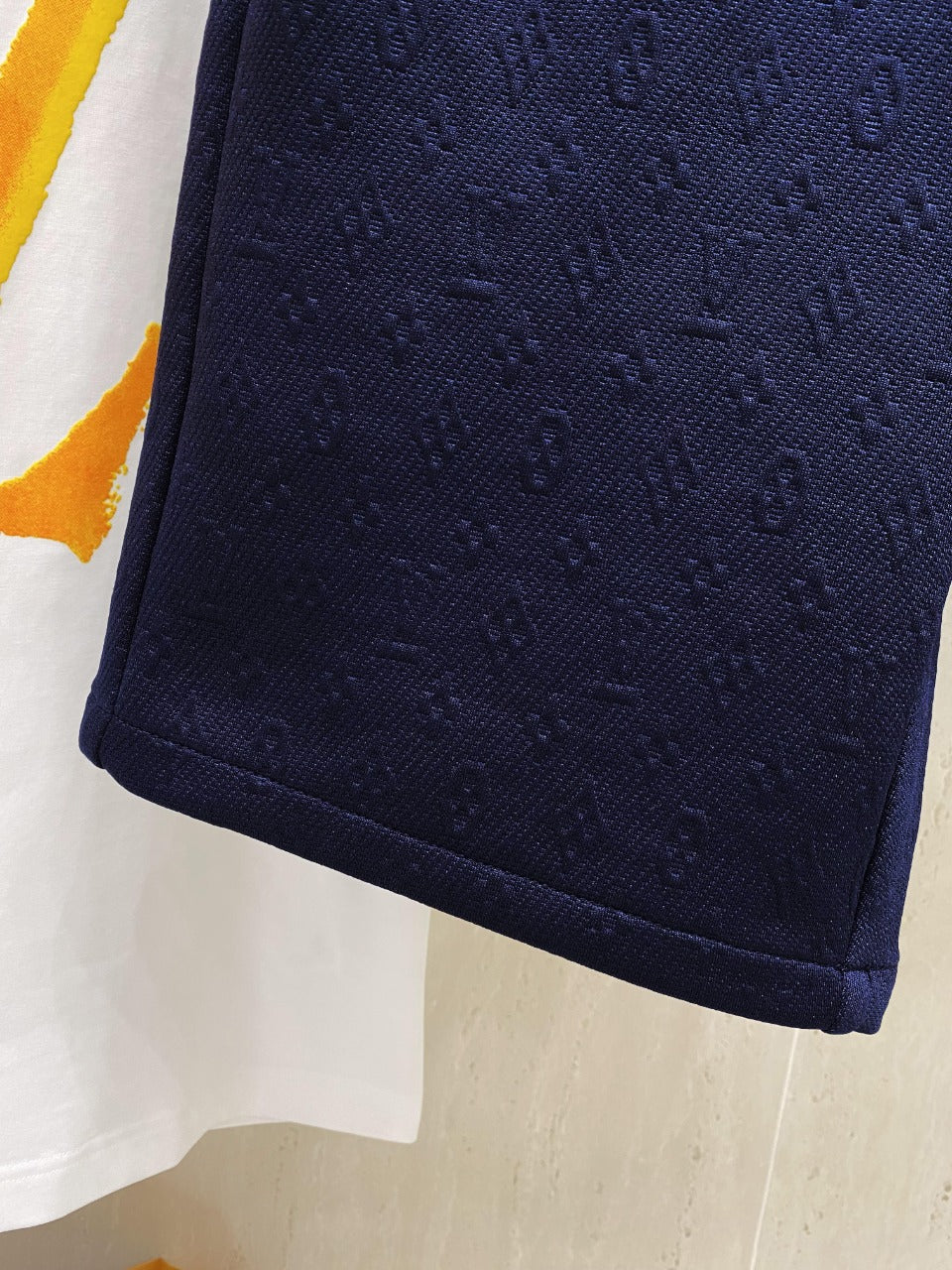 LV CASUAL SHORTS NAVY BLUE COTTON STRETCH FABRIC 239611