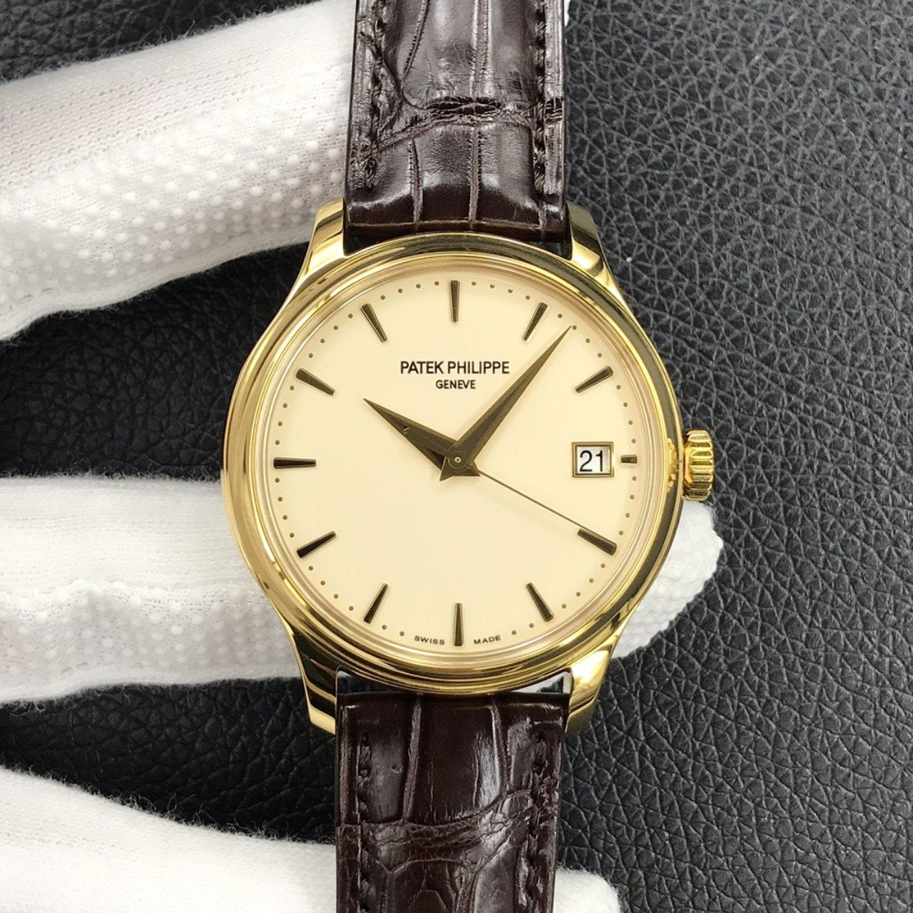 PATEK CALATRAVA YELLOW GOLD CREAM DIAL